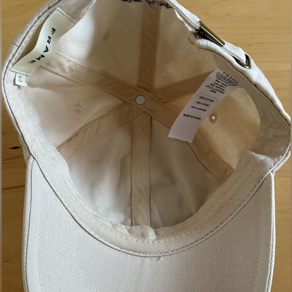 Frame x Ritz Paris cotton hat in Ecru - Picture 6 of 8